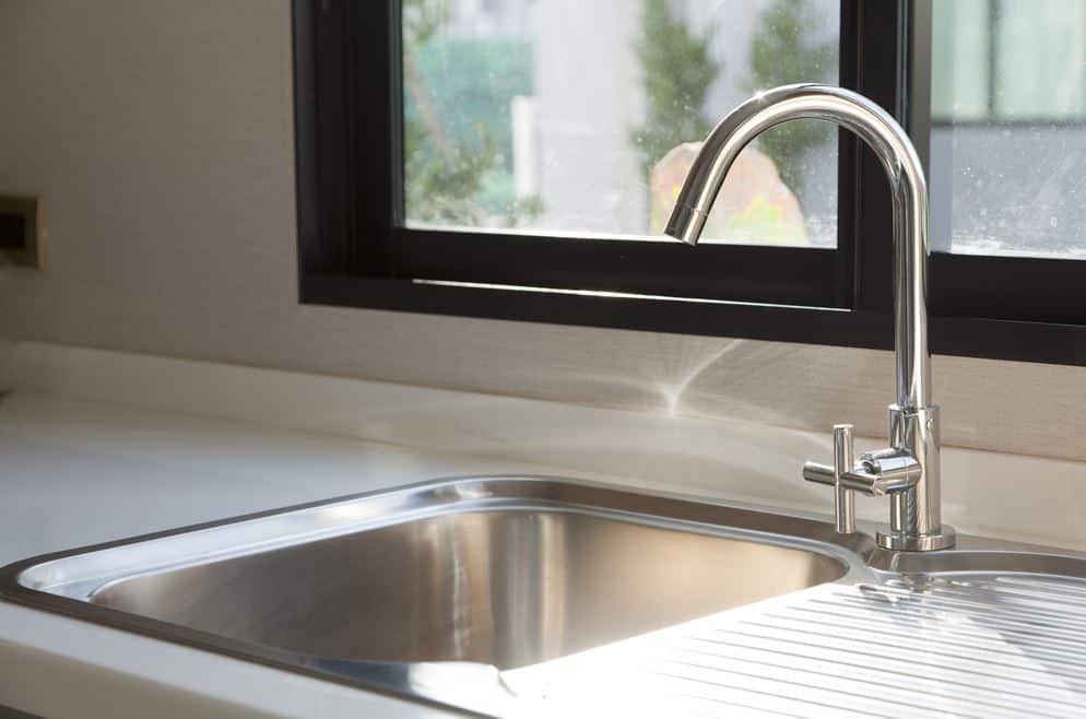 How To Choose The Right Kitchen Sink For Your Lifestyle