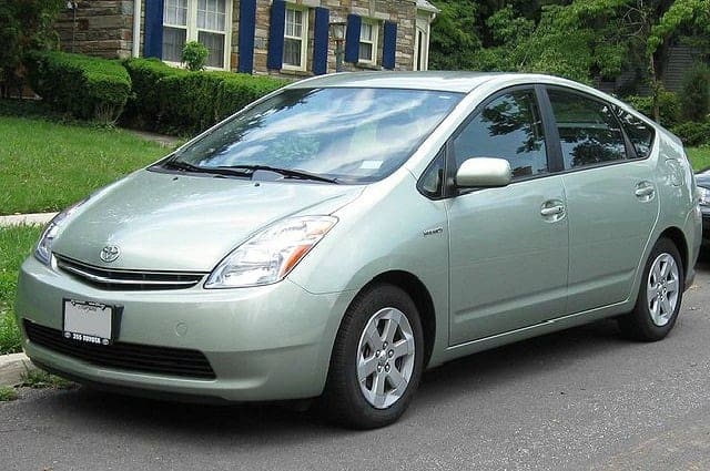 640px-2nd_Toyota_Prius