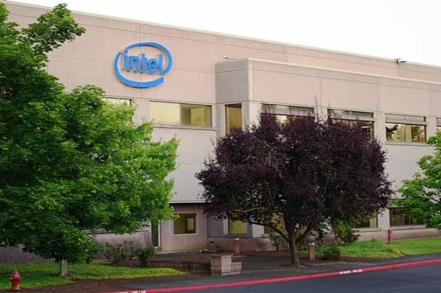 Intel_Hawthorn_Farm_-_Hillsboro,_Oregon