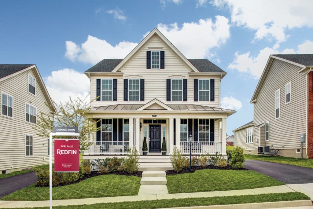 Beautiful white home sold using eClose