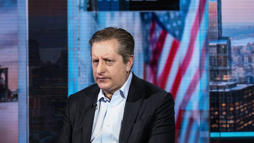 Steve Eisman made a fortune betting against subprime mortgages in 2008. In August 2019, he made a similar bet against i-buying, saying “God help you if there’s a recession.”