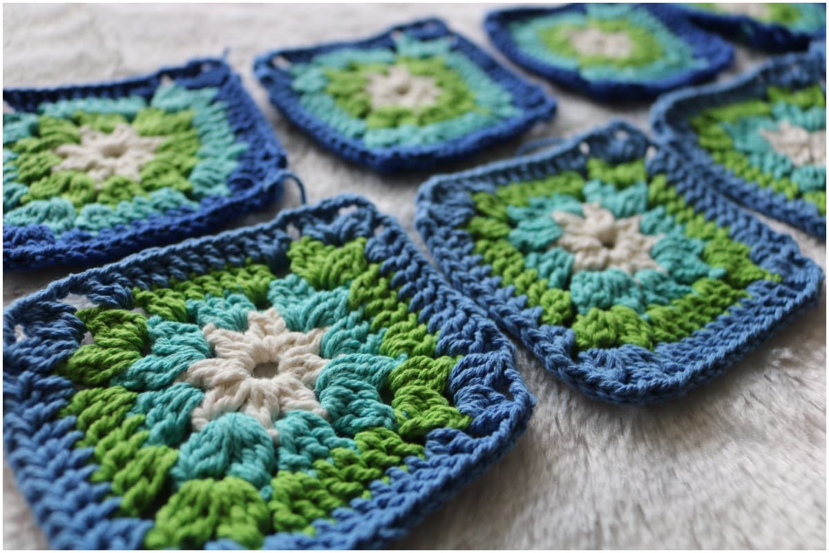 Crochet placemats