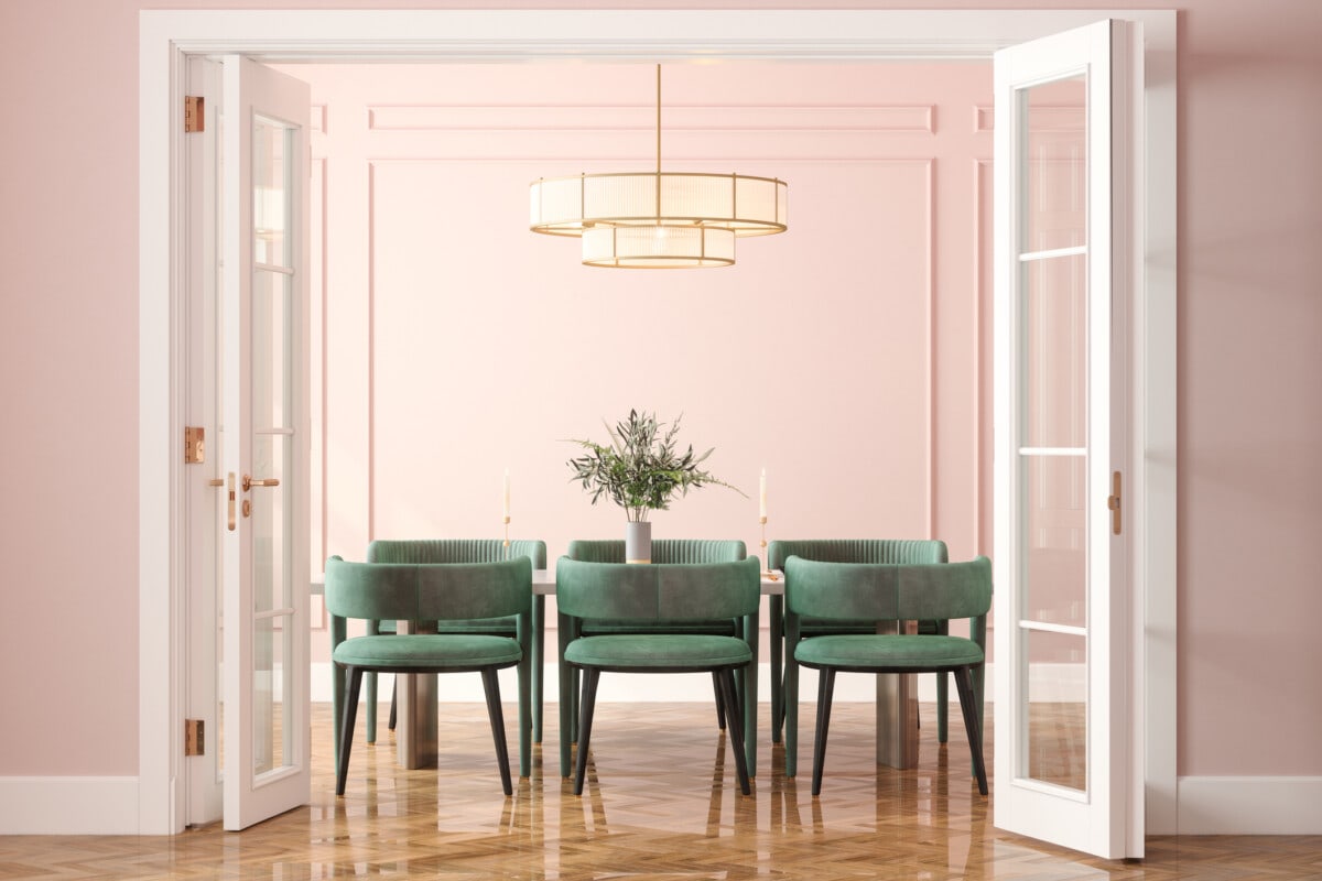 Light pinkish  eating  room