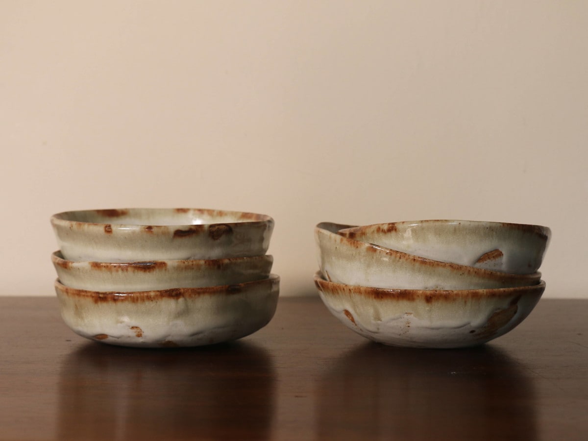 stacked ceramic bowls