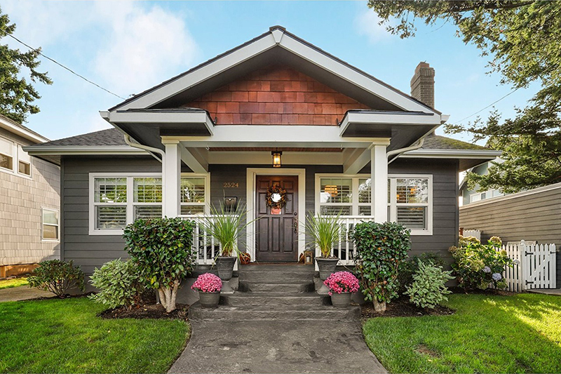 california bungalow style house