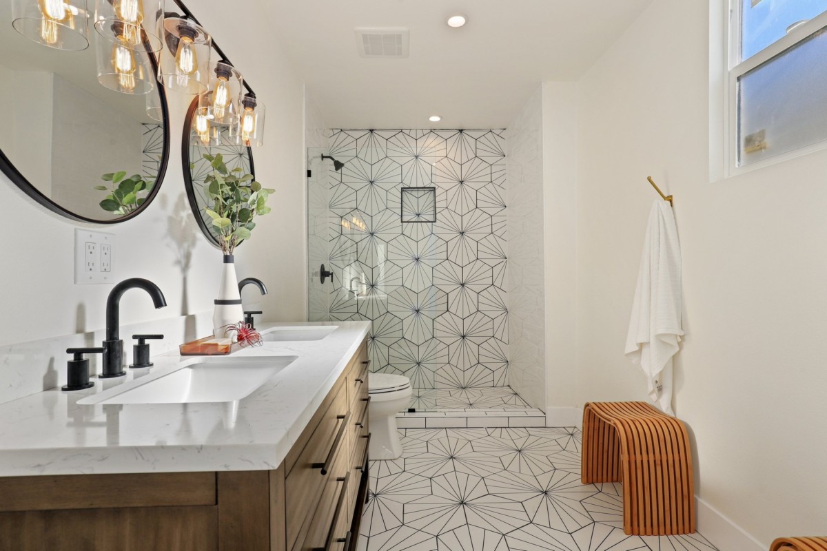 bathroom design and decor