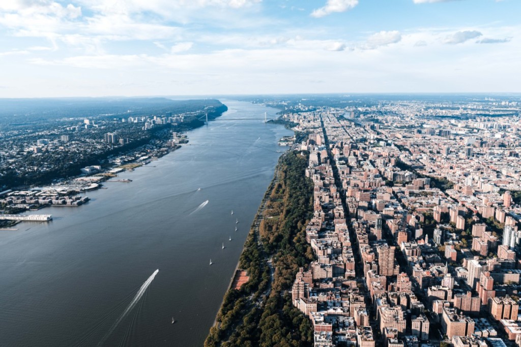 aerial view of new york city and hudson river