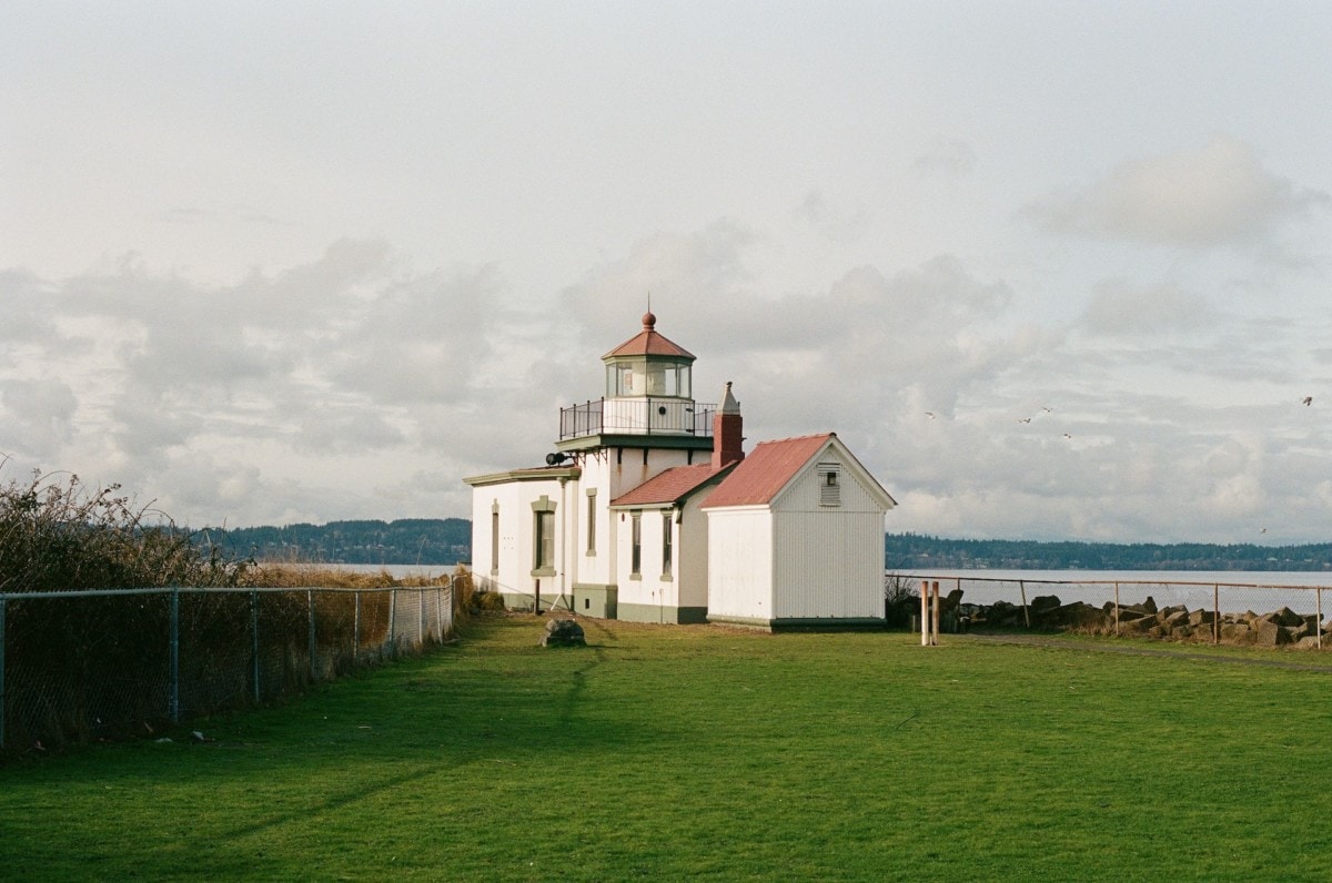 Discovery Park lighthouse