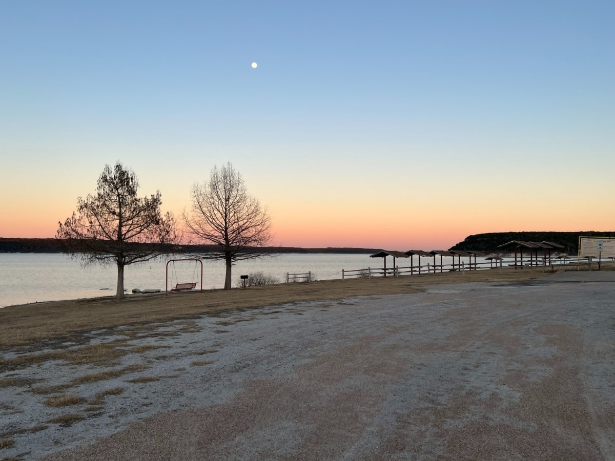 lake in temple texas during winter sunrise