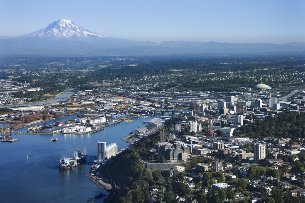 Aerial presumption    of Tacoma and Mount Rainier