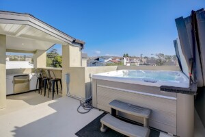 hot tub rooftop