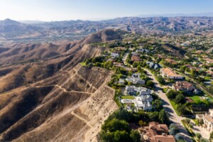 Is Calabasas a Good Place to Live? 10 Pros and Cons to Consider