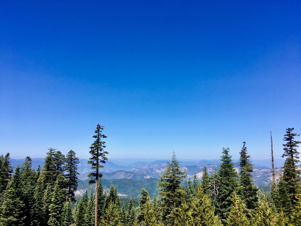 view of eugene oregon mountains