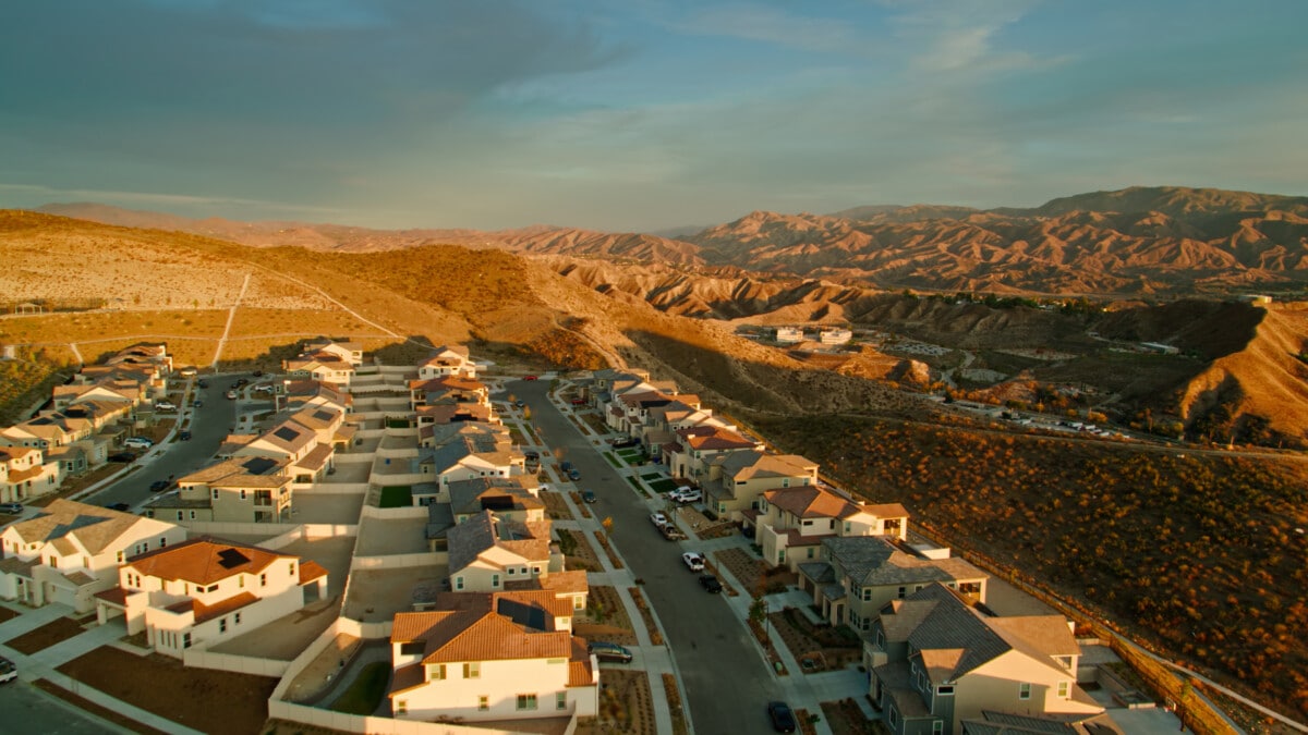 Aerial shot of Santa Clarita, California on a beautiful autumn evening. Santa Clarita is a suburb in Los Angeles County _ getty