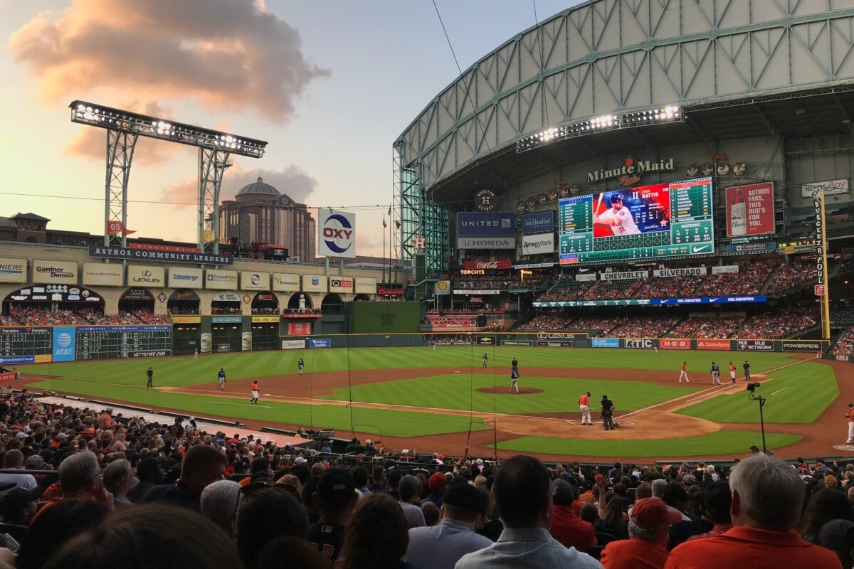 minute maid park in houston