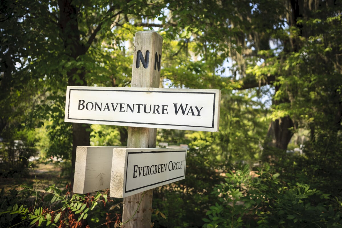 Bonaventure Cemetery Wayfinding Sign