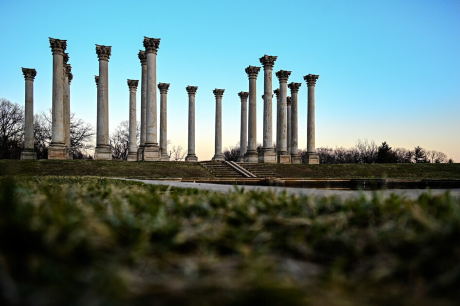 The Capitol Columns