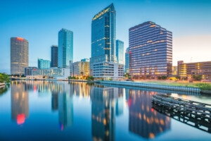 Is Tampa a Good Place to Live? 10 Pros and Cons to Consider