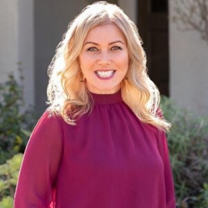 Picture of Ixie Weber | Redfin Premier Agent