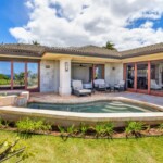 Home in Hawaii with pool