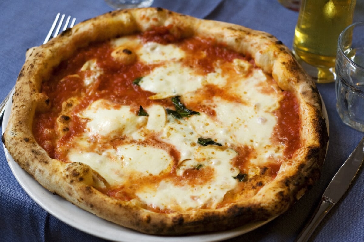 Authentic, Neapolitan margherita pizza
