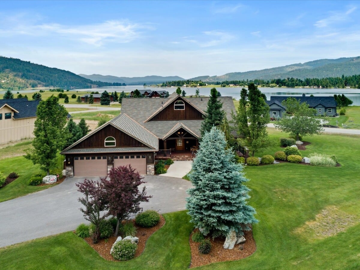 large brown home in small rural town in washington
