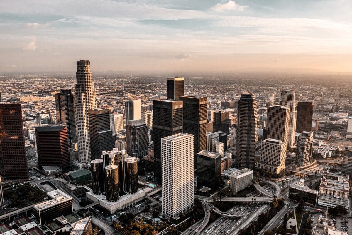 Los Angeles Neighborhood Guide: Where to Live in 2024