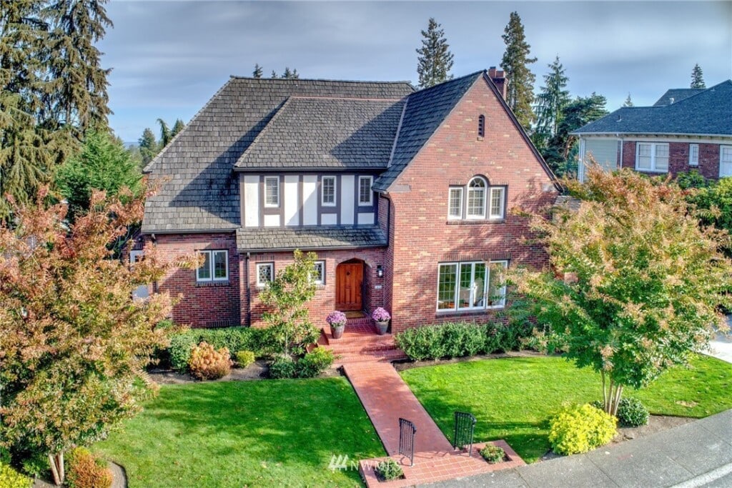 Tudor style luxury home in Madison Park