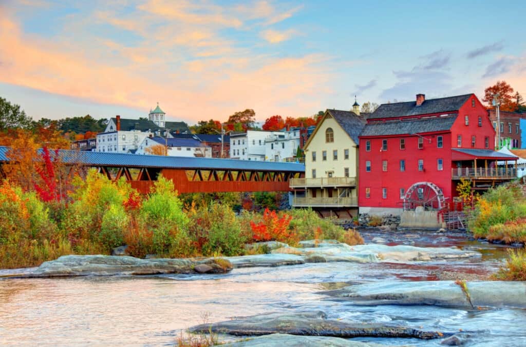 littleton new hampshire with cloudy sky