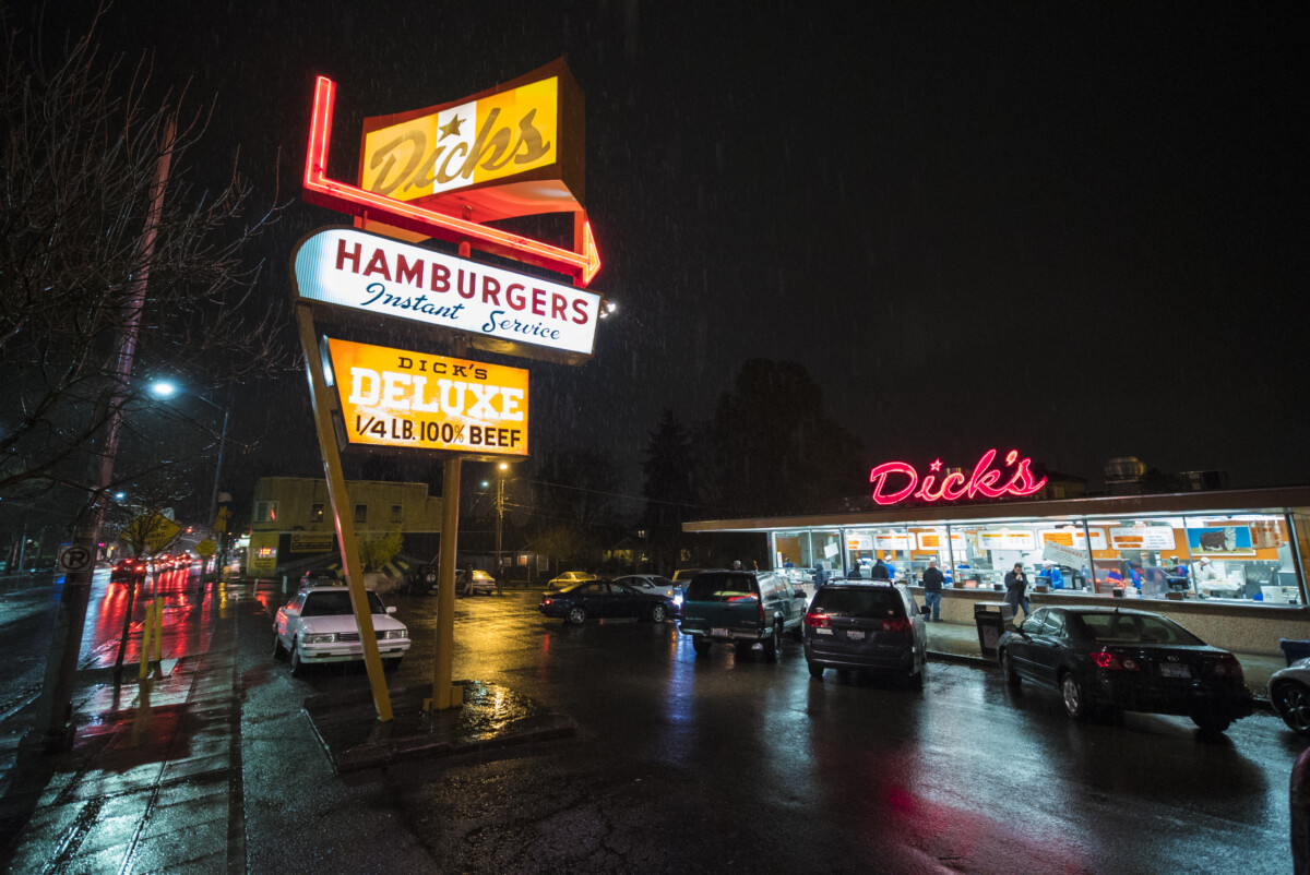 Shutterstock: Dicks in Wallingford neighborhood