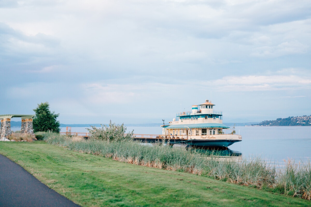 point ruston ferry