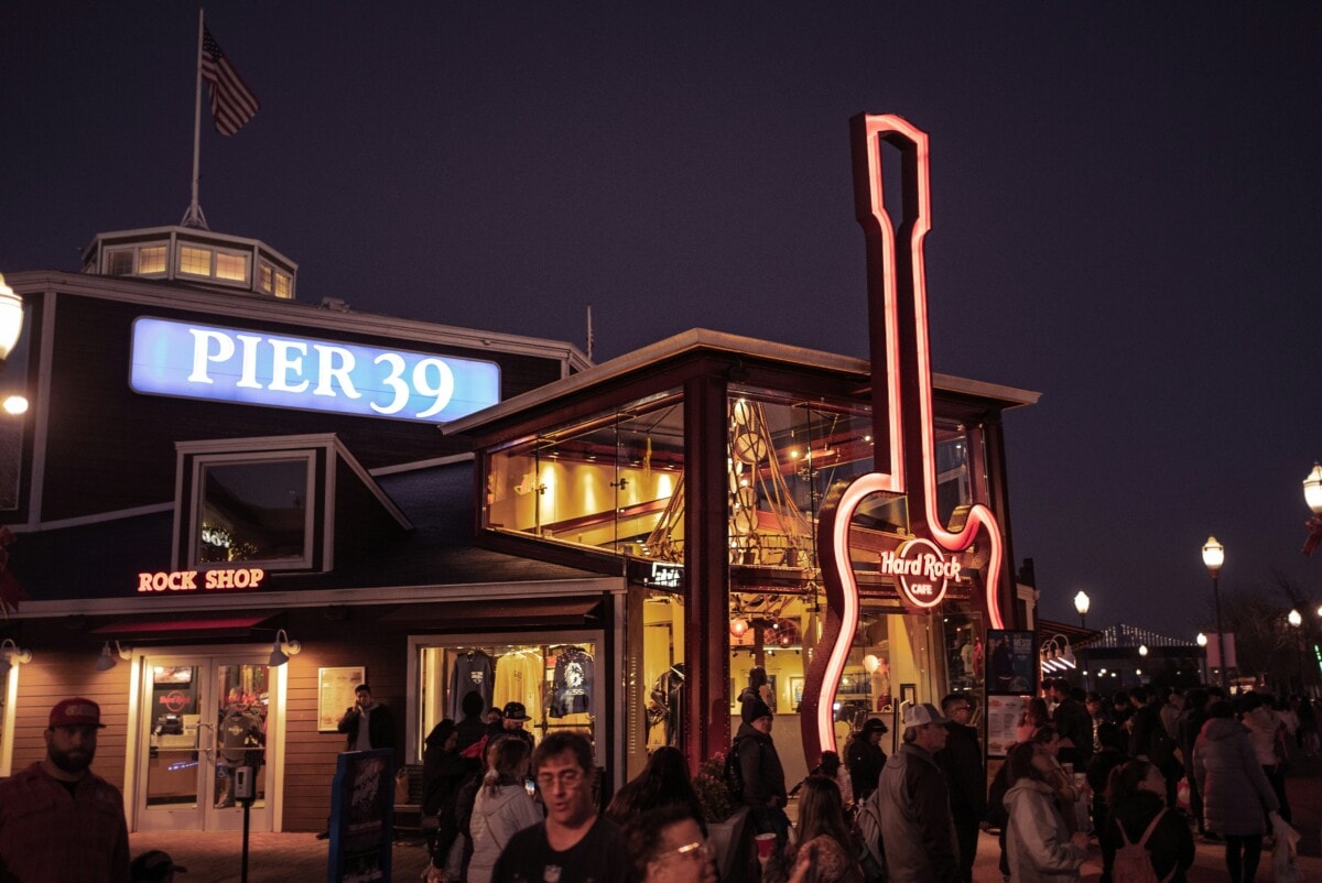 pier 39 and hard rock cafe at night san francsico