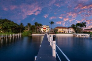 Most expensive home in the US has it's own dock