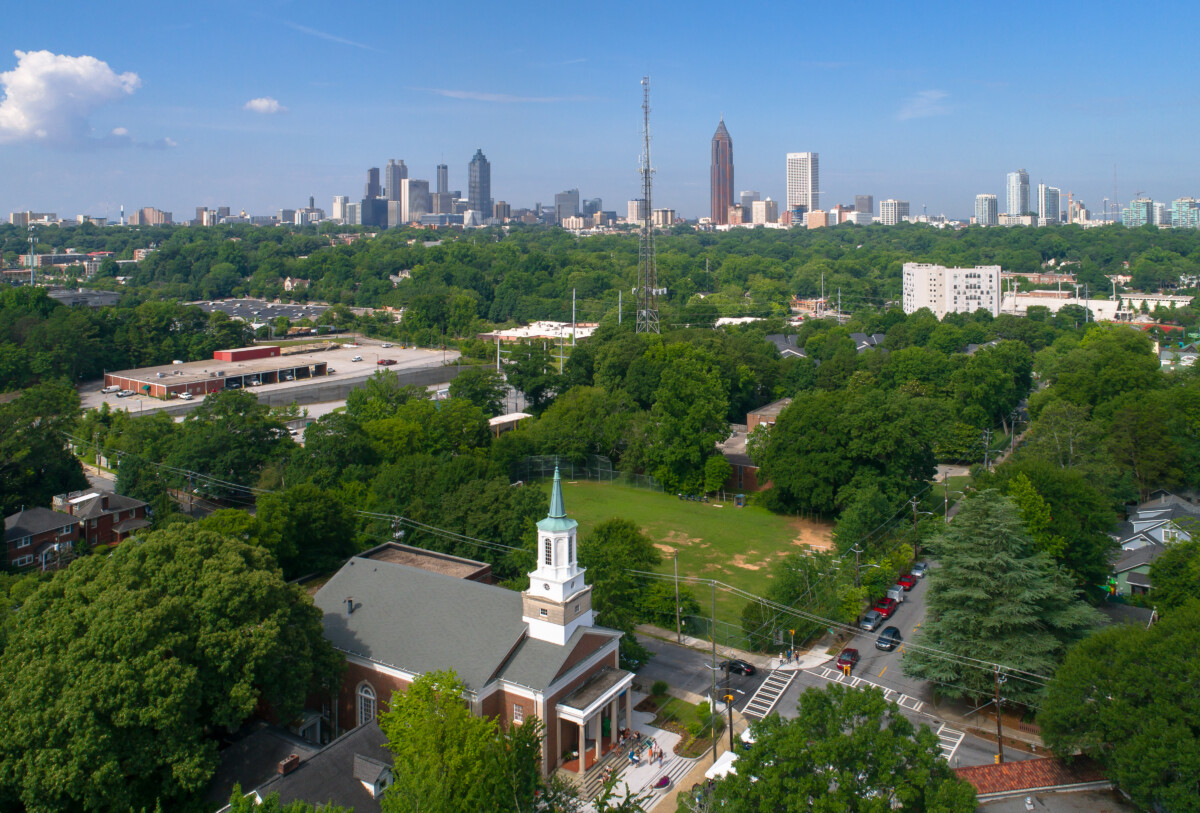virginia highlands neighborhood park and view of skyline
