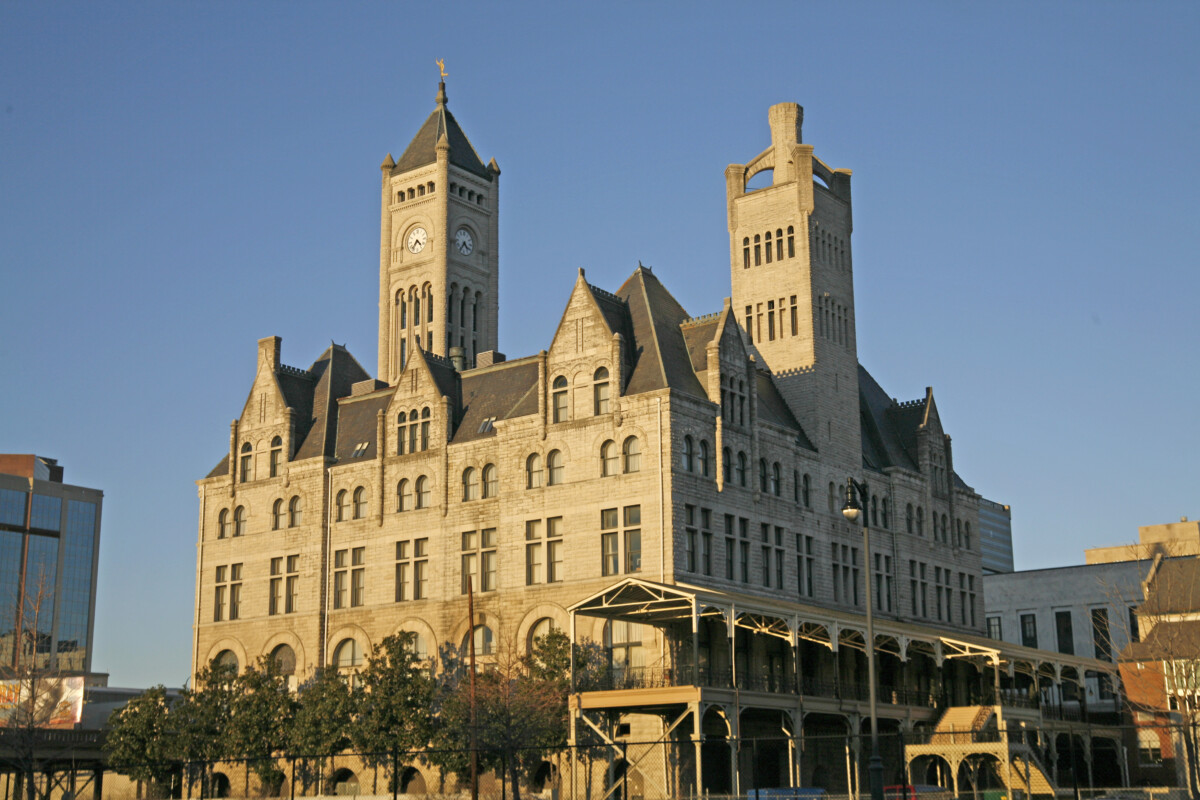 Union,Station,Downtown,Nashville,,,In,The,Sun