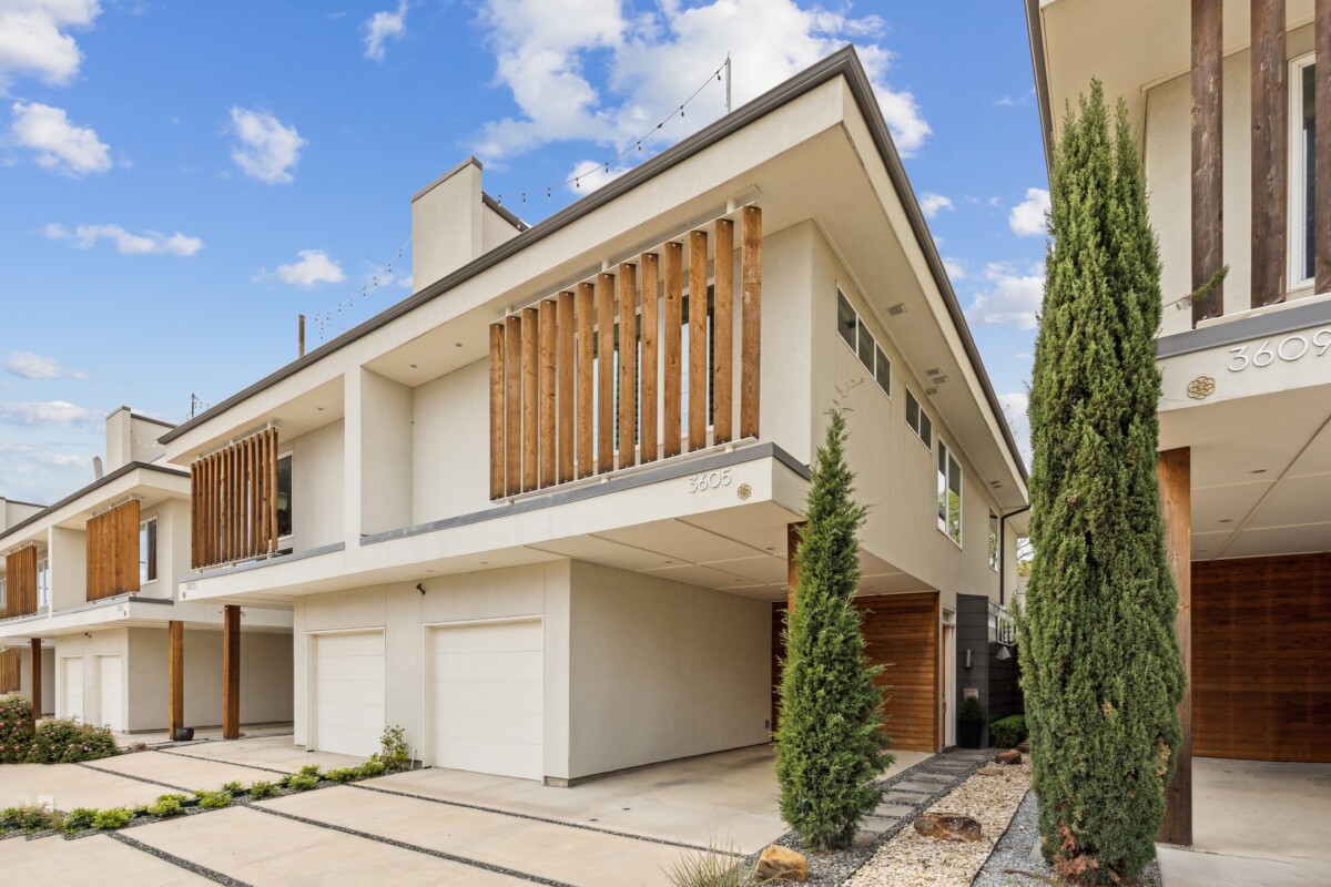 single family home in oak lawn neighborhood of dallas