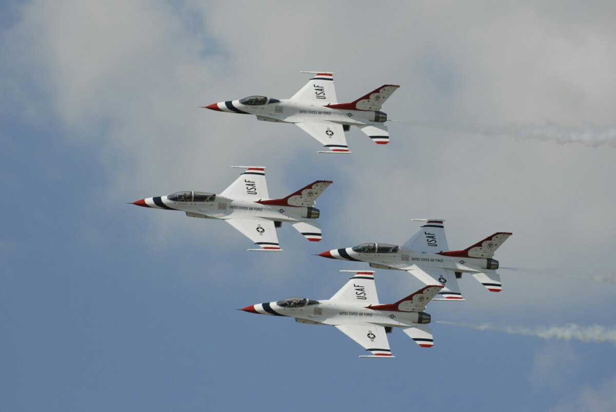 USAF Thunderbirds Flyover