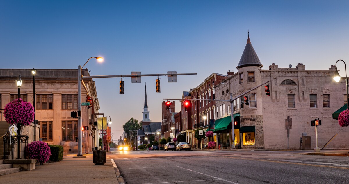 Versailles ky downtown