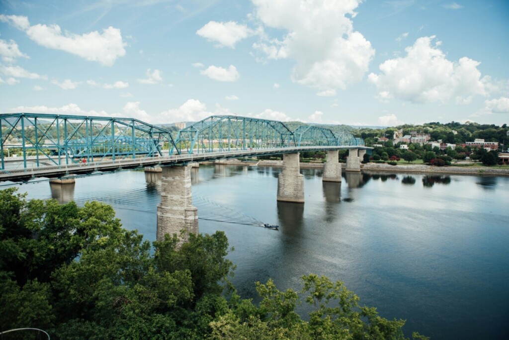 Walnut Street Bridge