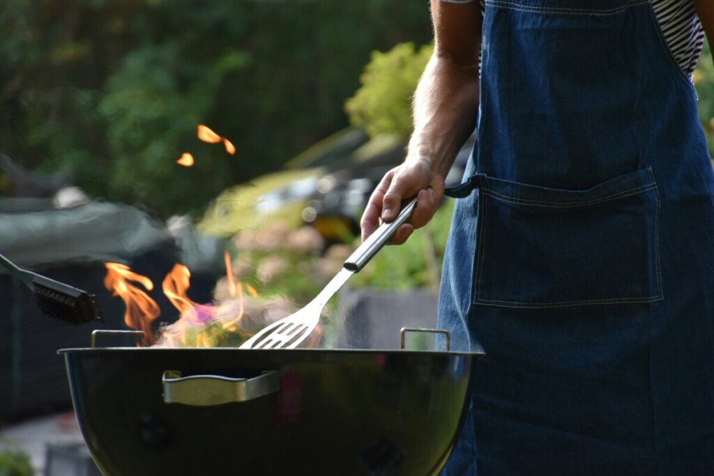 charcoal vs gas grill