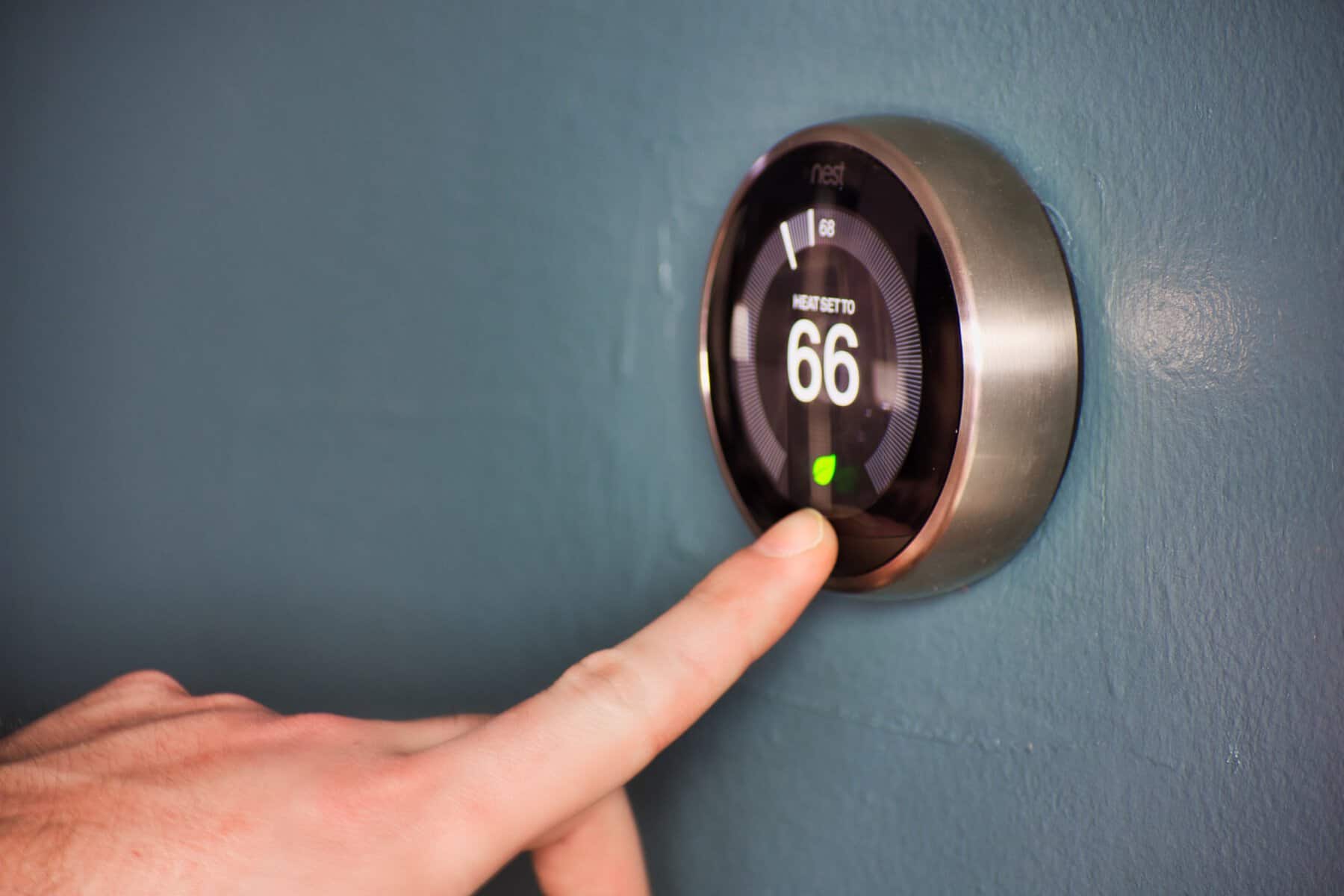 Smart and Sustainable In-Home Technology: Ways to Save Energy and Reduce Utility Costs