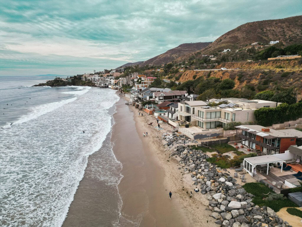 PropertyWireDaily — What It Really Costs to Live in Hannah Montana’s Neighborhood