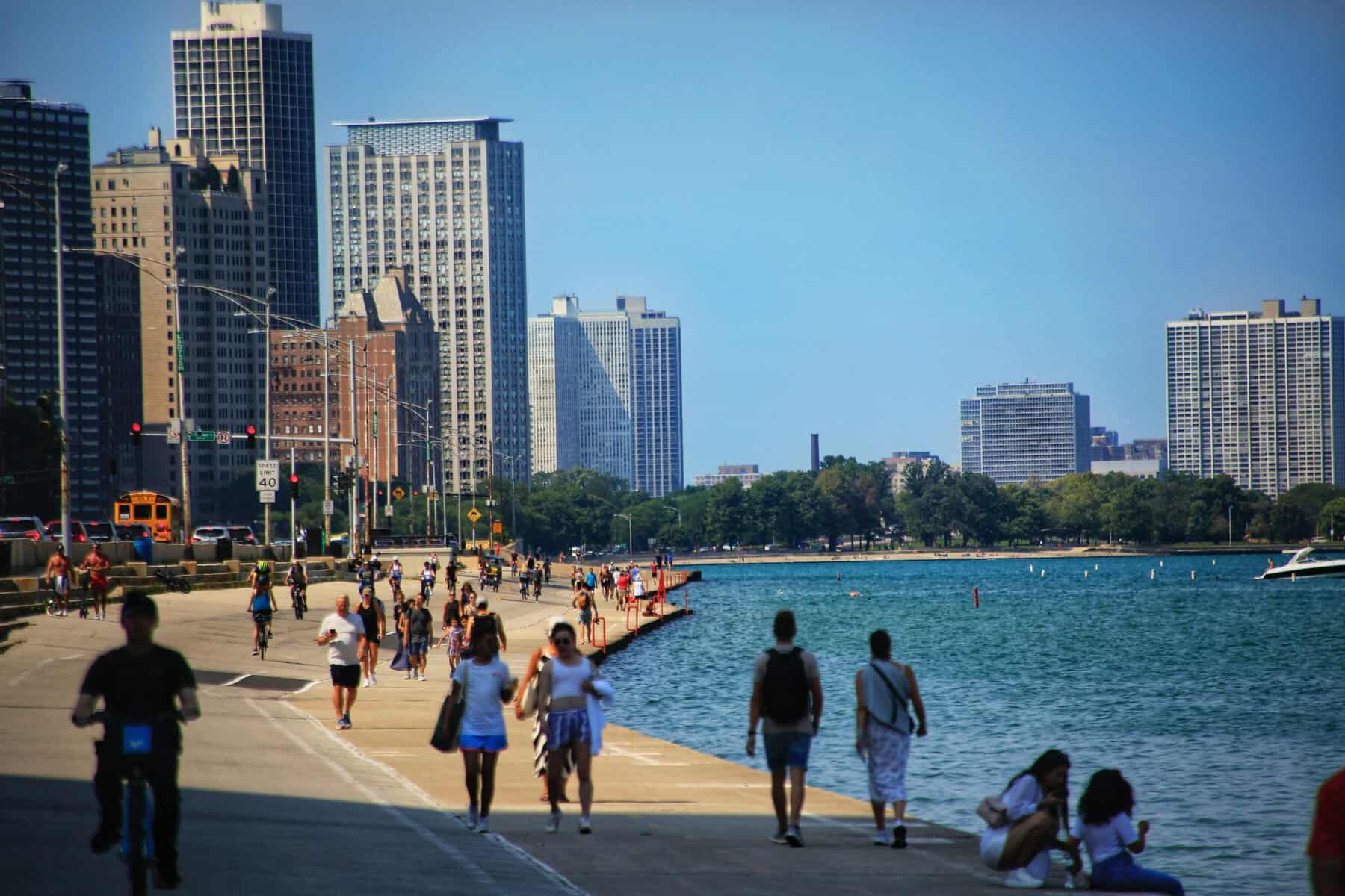 People walking in downtown Chicago.