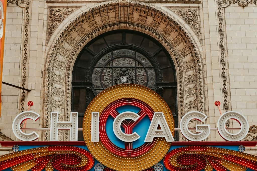 PropertyWireDaily — Moving from the Chicago Suburbs to the City? Here’s What to Know