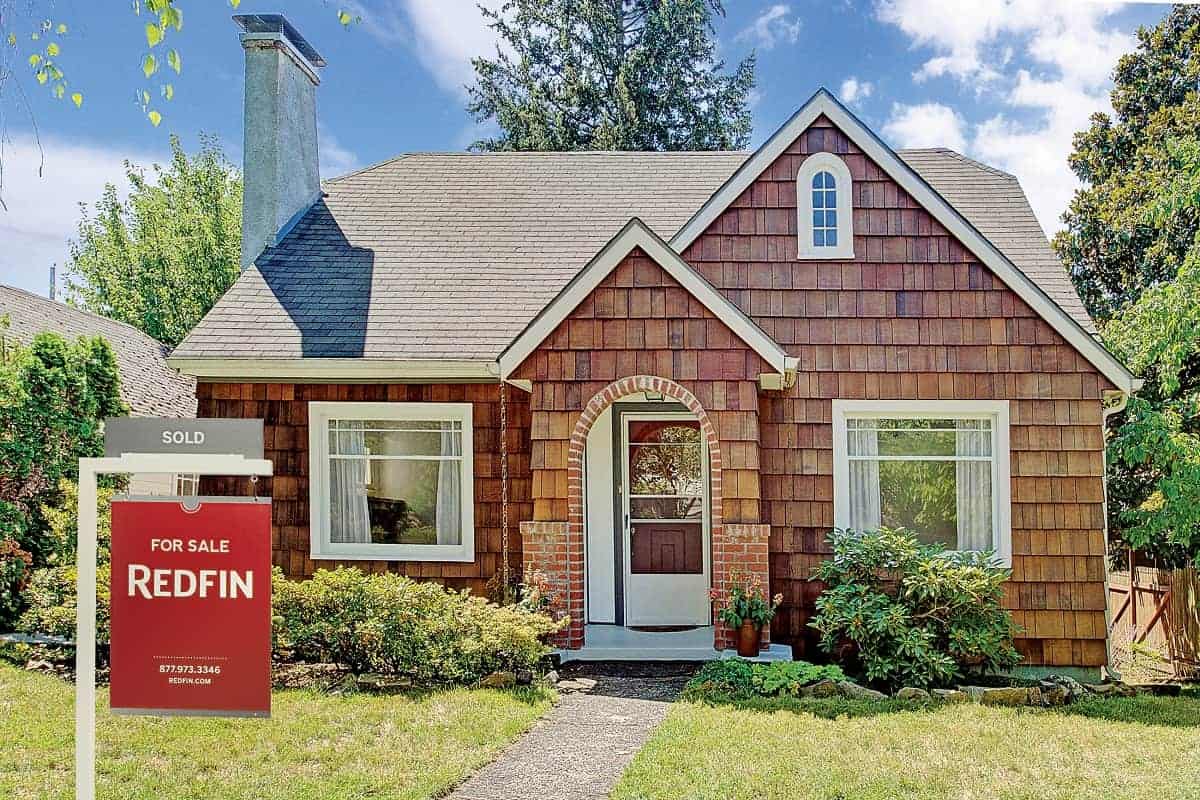 One in Three Recent Homebuyers Made an Offer SightUnseen—Up from