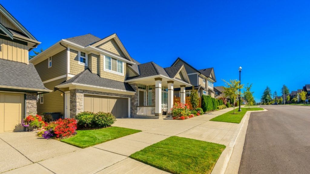 Russell Wilson could purchase every home for sale in West Bellevue