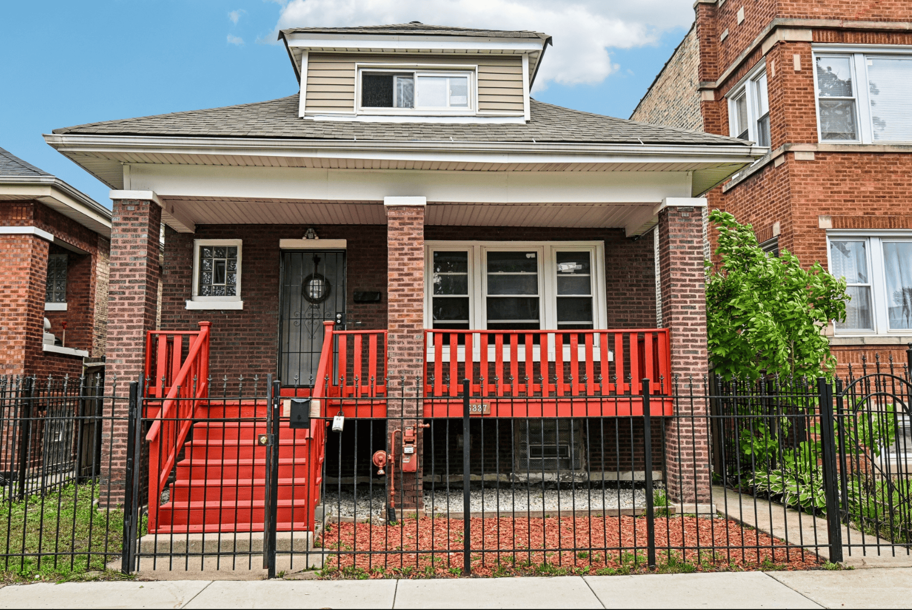 The Typical U.S. Home Costs 0,000. Here’s What That Buys in 3 Cities The Typical U.S. Home Costs 0,000. Here’s What That Buys in 3 Cities