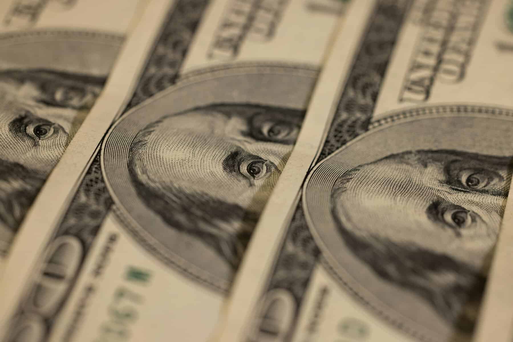 Fed in Wait-and-See Mode on Hot Inflation Report; Mortgage Rates to Track Oil Prices, Mideast Talks Fed in Wait-and-See Mode on Hot Inflation Report; Mortgage Rates to Track Oil Prices, Mideast Talks